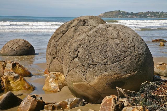 Moeraki Boulders